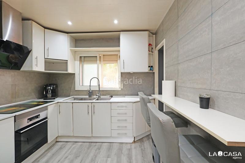 Foto 4be87908-567c-48b5-8108-d96f89b11815. Piso en Camps Blancs Sant Boi de Llobregat