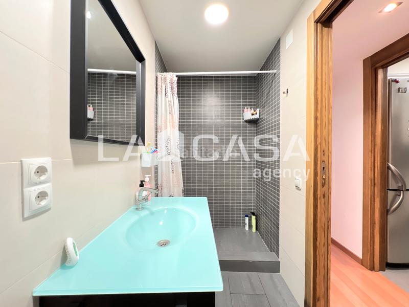Foto 0ae963ee-dcdc-42ec-9682-4be9e0706cc2. Appartement dans La Salut Badalona