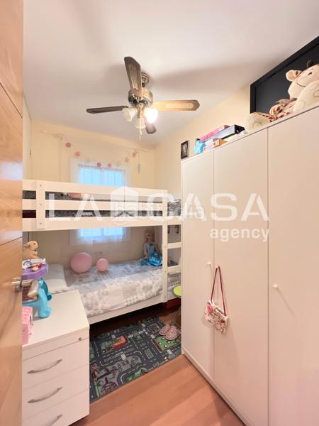 Foto cd32be8f-d9df-426c-87f7-21dedf3f6ee7. Appartement dans La Salut Badalona