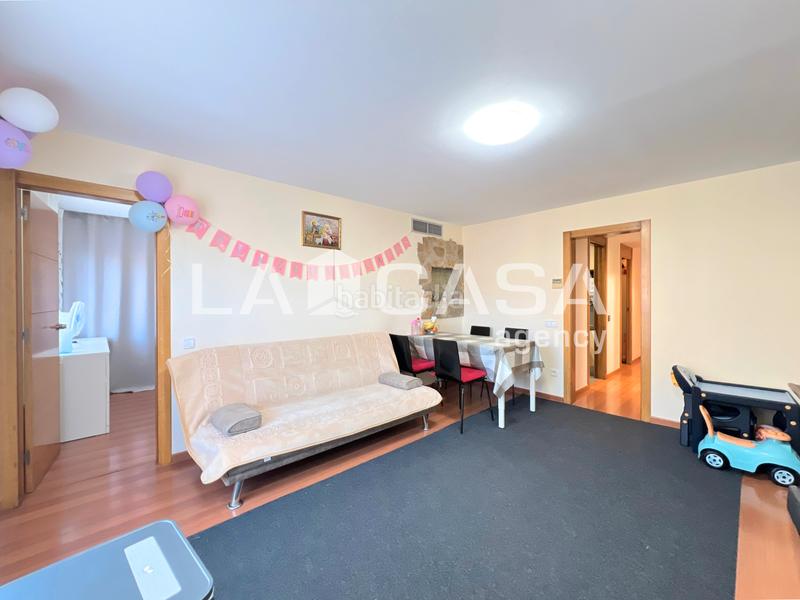 Foto d426aaef-d181-4ae0-a247-057401a2346d. Appartement dans La Salut Badalona