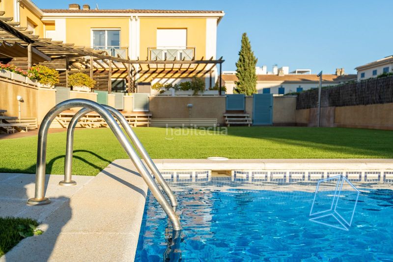 Foto 0b4fcc6d-9ac5-498e-8fd7-fc13262a7d01. Casa adossada amb aparcament piscina a Les Salines-Pla de Sant Pere Cubelles