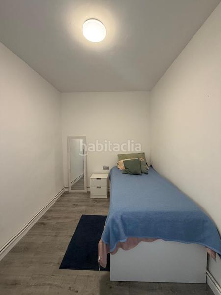 Foto d64f952c-a596-42b1-bc23-b8d1e6213054. House with parking in Cunit residencial Cunit