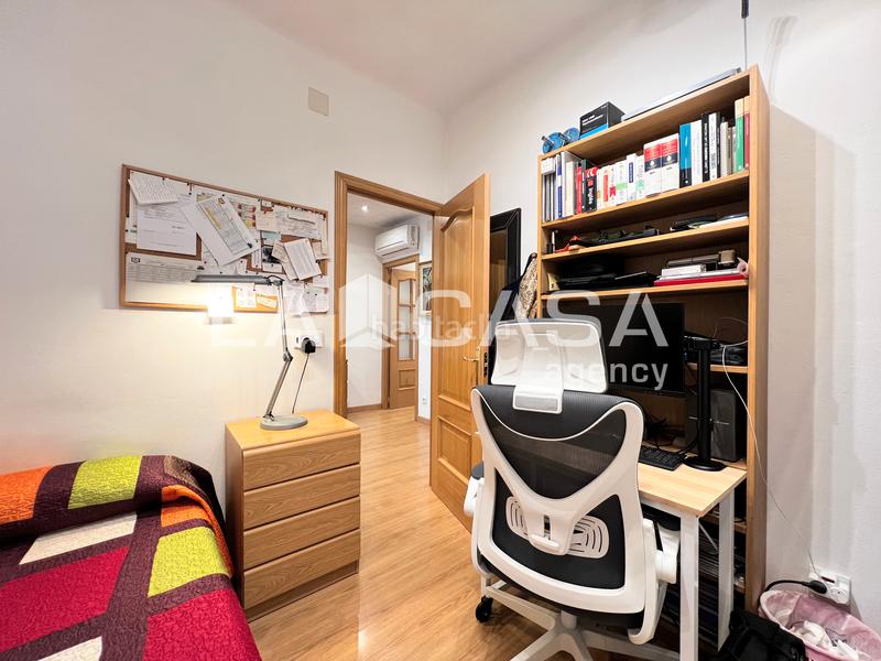 Foto e4af158f-2e21-4e3d-9fad-65300cbb949e. House with heating in La Salut Badalona