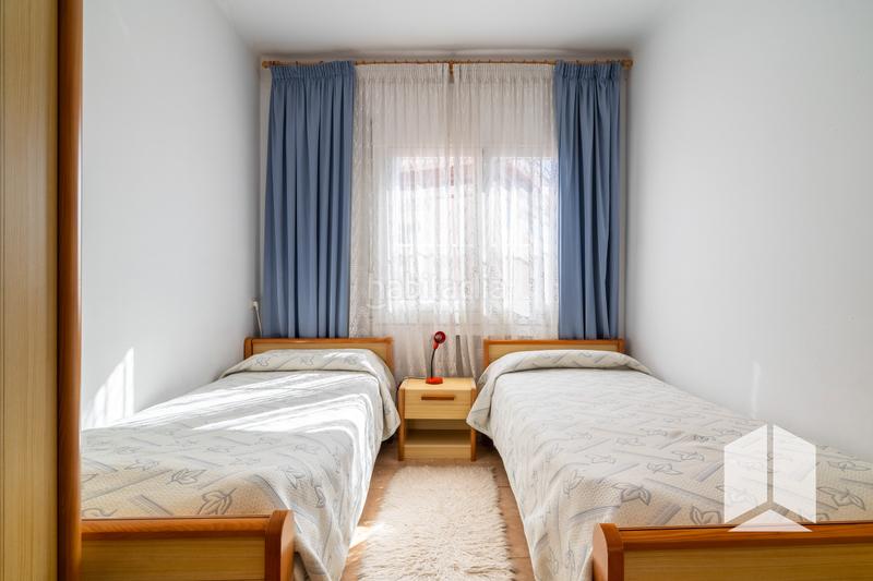 Foto d0e48e98-388a-4a67-b7bc-31999947368c. Chalet mit heizung parking pool in Les Botigues Castelldefels