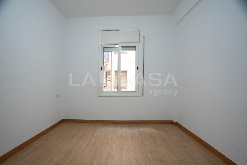 Foto ff6e4ddd-d2e5-4323-bd16-b7498972f726. Appartamento in Provençals del Poblenou Barcelona