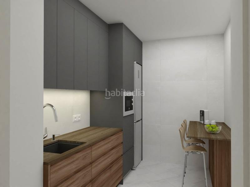 Foto 4d6c25f5-0f1a-4385-8725-6414647784f0. Local comercial en La Gavarra Cornellà de Llobregat