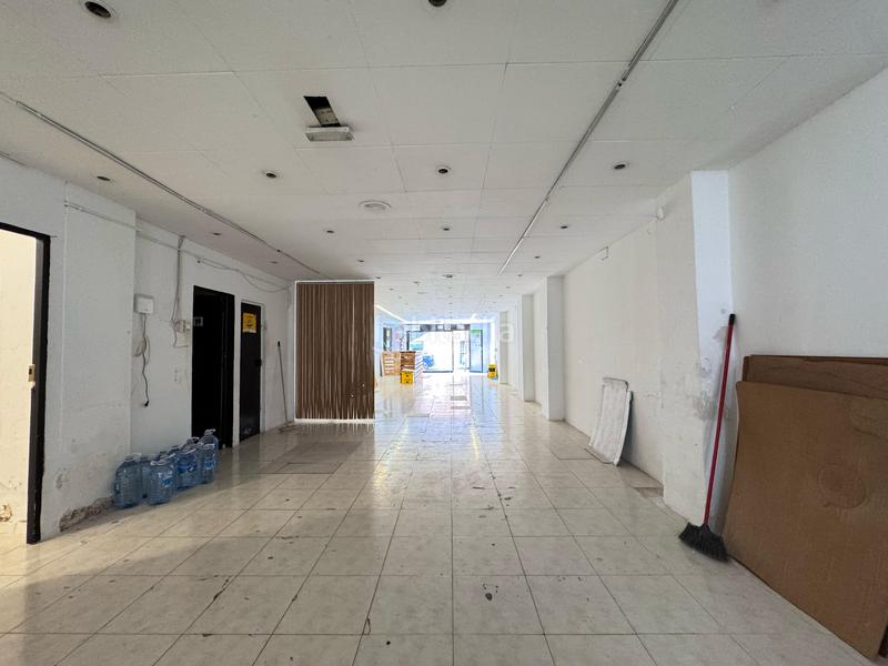 Foto d9108b89-f1c1-4dd0-82c9-96a8c0409f1a. Business premise in Can Vidalet Esplugues de Llobregat