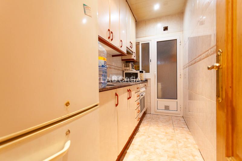 Foto 32e3d4c9-fa07-42aa-ae37-2f2f552298c1. Appartamento in Baix Guinardó Barcelona