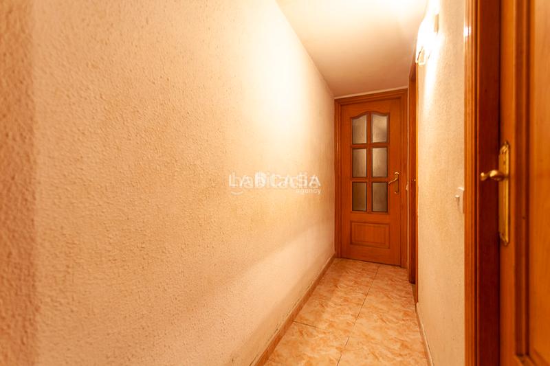 Foto 2069ddc2-7f8d-476d-8b85-3383ec052e13. Appartement dans Baix Guinardó Barcelona