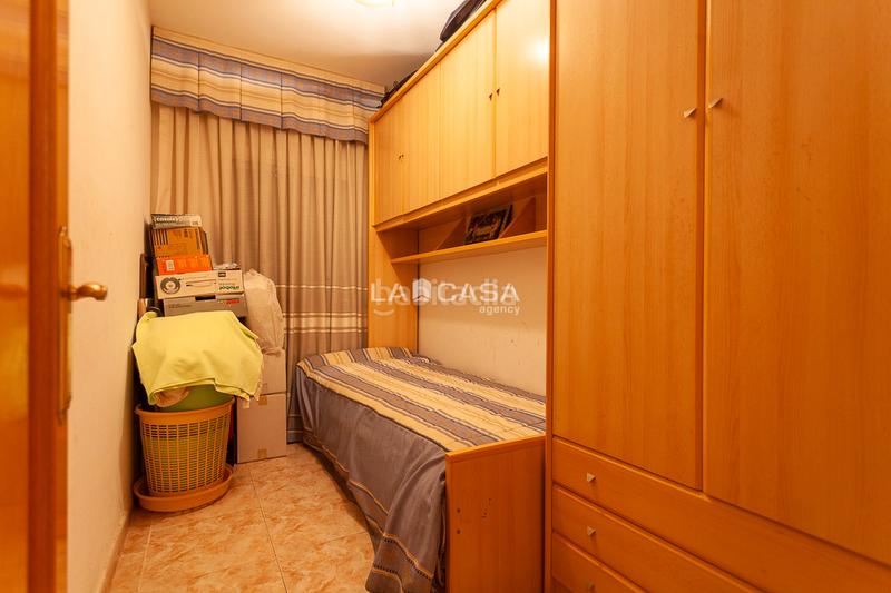 Foto 1c6f043d-b41f-45d8-bc5a-2354aede399e. Etagenwohnung in Baix Guinardó Barcelona