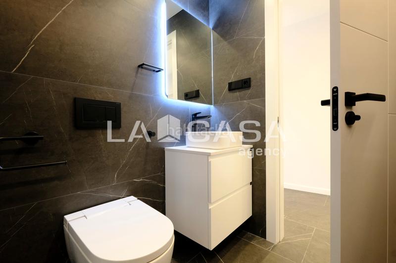 Foto ca0e24bb-5f40-4075-a9df-c9303a2f38c2. Etagenwohnung mit heizung in Dreta de l´Eixample Barcelona