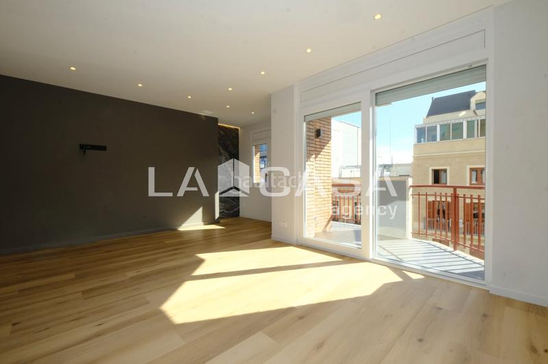 Foto ebb48b0f-7261-4429-b1f1-b67a9274a696. Etagenwohnung mit heizung in Dreta de l´Eixample Barcelona