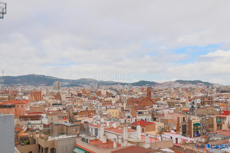 Foto bf34f54f-a6e6-4064-a6f5-85d0374d02d7. Attique dans Raval Barcelona