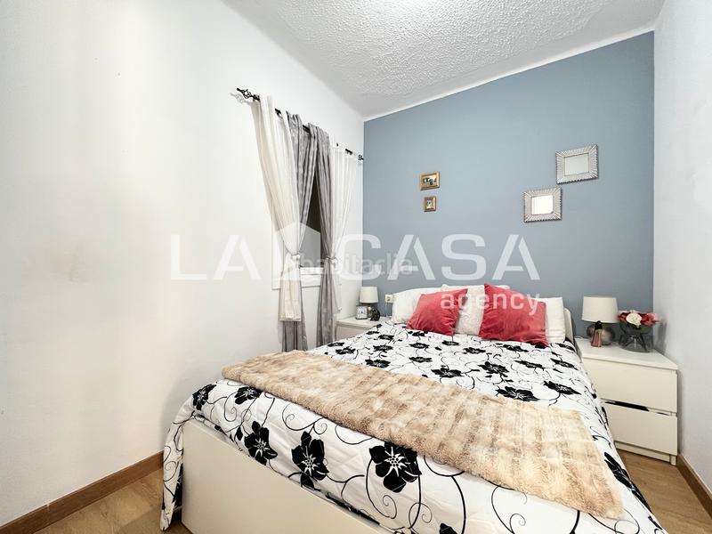 Foto 5e5dd1b5-5c5a-42e9-bb78-fbbcc896039a. Planta baixa a Llefià Badalona