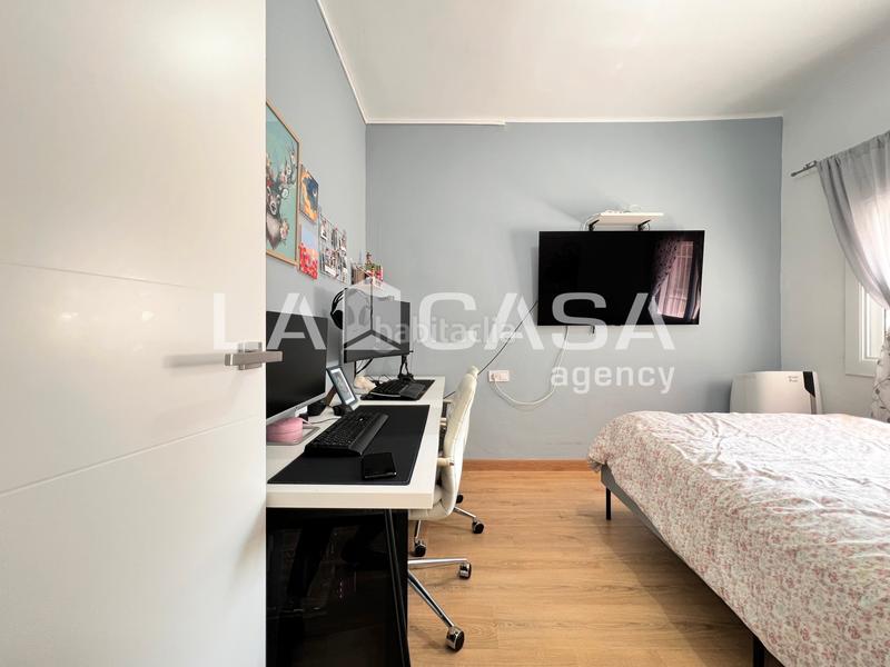 Foto 7f8c6092-4755-4a23-a65b-8f0374655e09. Planta baixa a Llefià Badalona