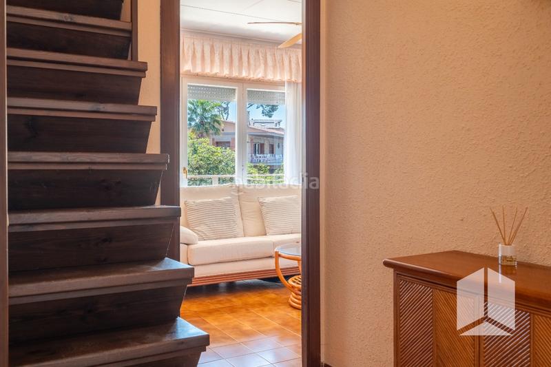 Foto 36fd65b5-8285-4eb4-95a0-ed9e5e48c444. Maison avec parking piscine dans Montmar Castelldefels