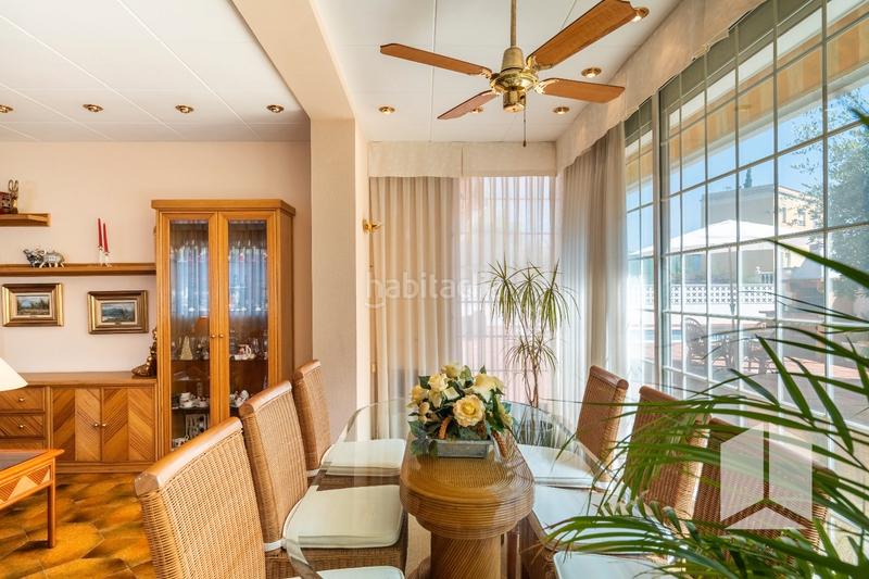 Foto 7221d57d-f146-4df9-9053-f5cf7ec1feee. Maison avec parking piscine dans Montmar Castelldefels