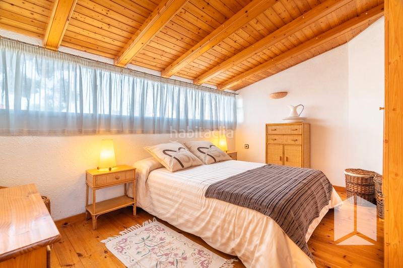 Foto a6a4e26c-8665-4cf6-9d57-8c4934565a0c. Maison avec parking piscine dans Montmar Castelldefels