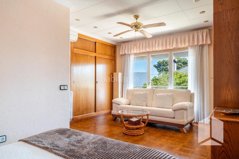 Foto fc7980ab-1b33-4fae-922a-8fa38213dbbc. Maison avec parking piscine dans Montmar Castelldefels