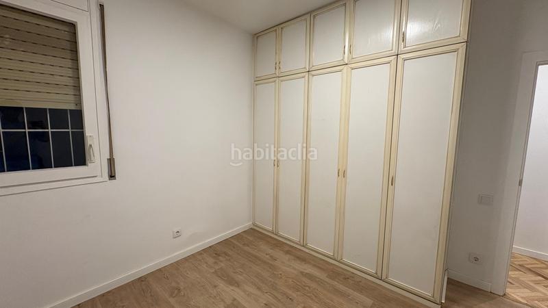 Foto dfccb66d-7846-491a-b8b7-480ee4ad4294. Flat in Sants Barcelona