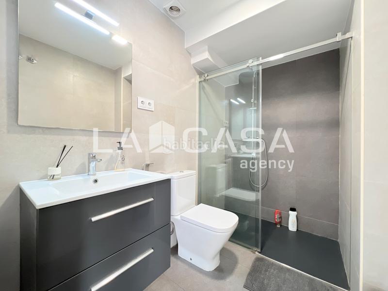 Foto fefc1c00-4a0d-47e0-a7e5-03ad05ec28aa. House with heating parking pool in Progrés - Pep Ventura Badalona