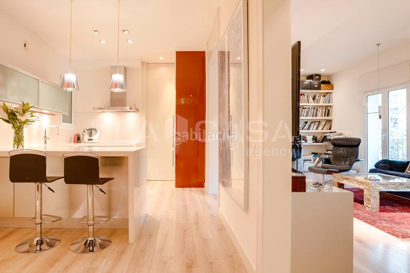 Foto 0f629da3-9b98-47c4-9b40-a1458f4b7420. Appartement dans Sant Antoni Barcelona