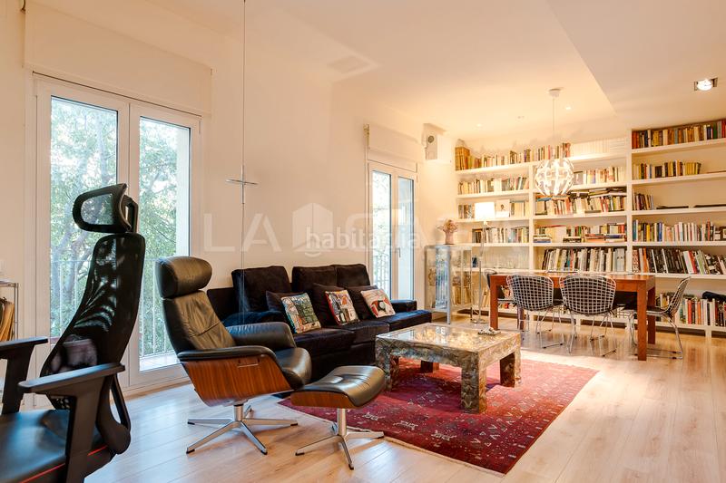 Foto e2ab2f8e-06fd-46ab-8662-79d4bbb2fad1. Flat in Sant Antoni Barcelona