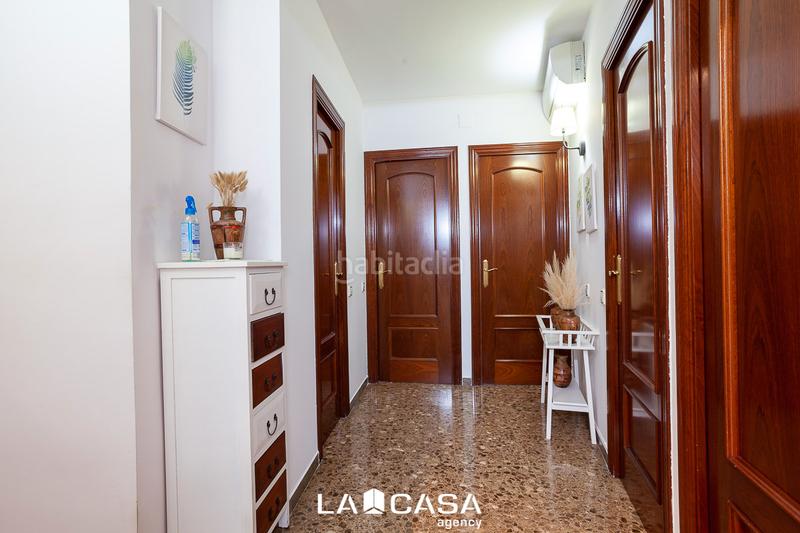 Foto 2480040f-6993-44be-a061-6f6770de4e63. Piso en La Florida Hospitalet de Llobregat (L´)