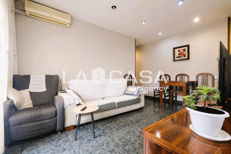 Foto 28ff4aca-c2db-4ba1-a9c5-6926c8edd17f. Appartement avec chauffage dans Trinitat Vella Barcelona