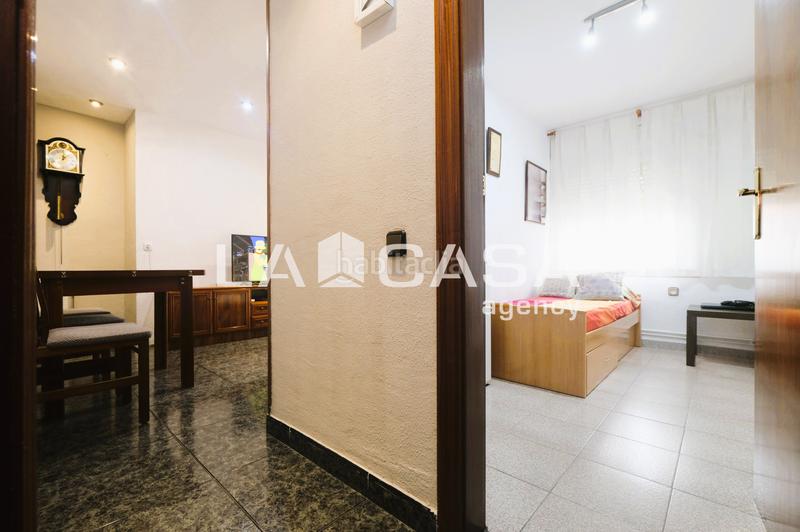 Foto fb35fa11-564a-428f-bc38-3530d05f5707. Flat with heating in Trinitat Vella Barcelona