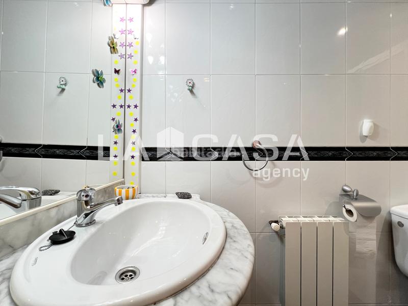 Foto 4ee28db1-aa21-4688-a381-c8d7165feaf6. Appartement avec chauffage dans Llefià Badalona