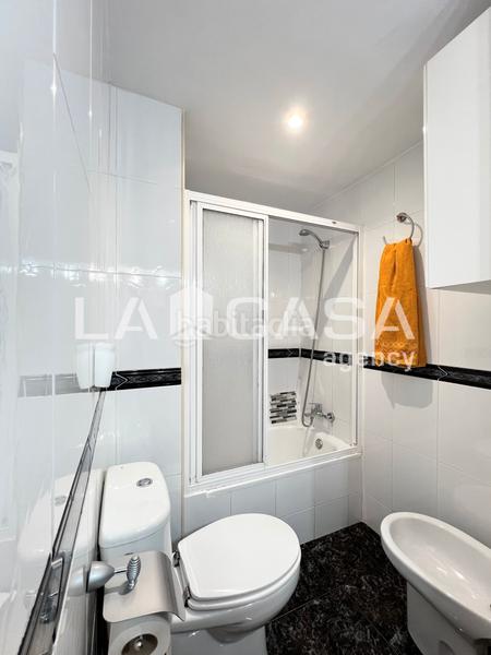 Foto 98fa1635-4b27-4685-a700-9d0aed085525. Appartement avec chauffage dans Llefià Badalona