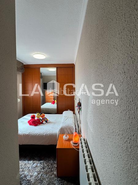 Foto 548d6123-61b7-4e8b-8013-9d60892e4ea8. Pis amb calefacció a Llefià Badalona