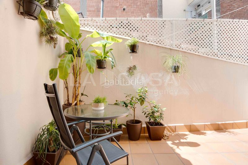 Foto 026b1f3a-7361-414a-a380-557d06ca542e. Appartamento in Centre Hospitalet de Llobregat (L´)