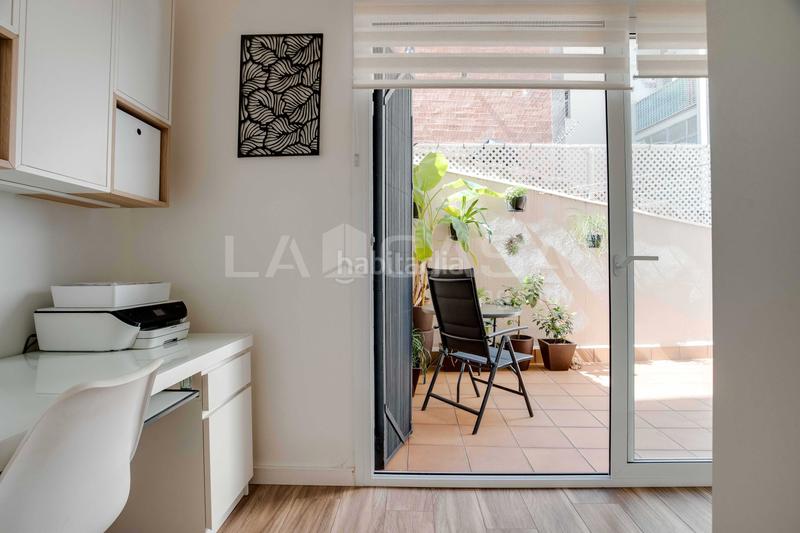 Foto d6fb7d99-b540-47fd-a726-d0472a3a1200. Piso en Centre Hospitalet de Llobregat (L´)