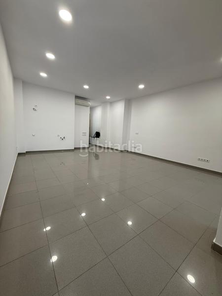 Foto 434b51ad-bcfc-490c-a11a-9cf4d76717fe. Locale commerciale in Lloreda Badalona
