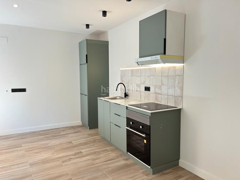 Foto a8d9e264-b6d3-4832-a86b-20c69fd9a95d. Local comercial a Vilapicina - Torre Llobeta Barcelona