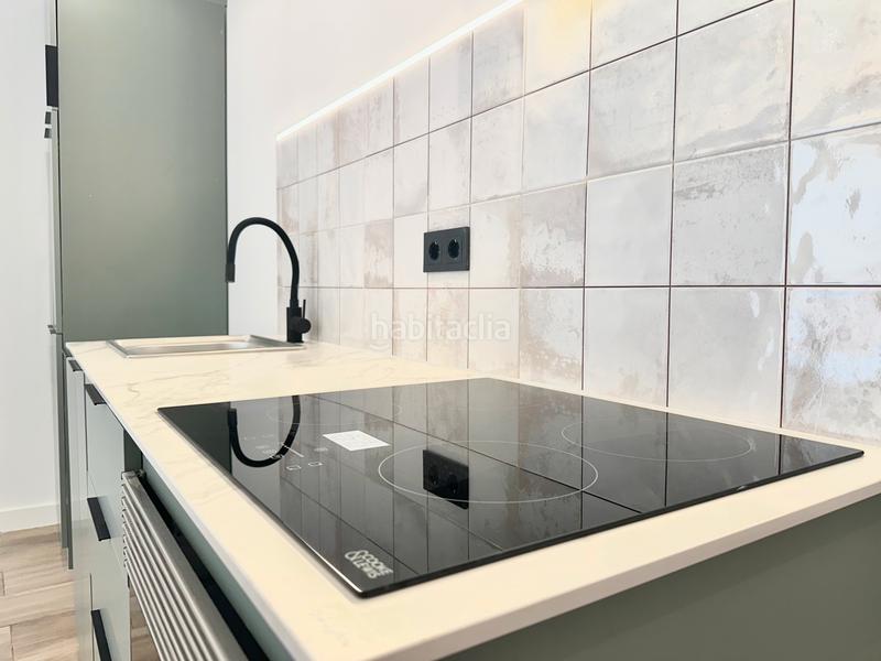 Foto caa68d95-0afb-4886-a2f2-e474fe9f39d3. Local comercial a Vilapicina - Torre Llobeta Barcelona