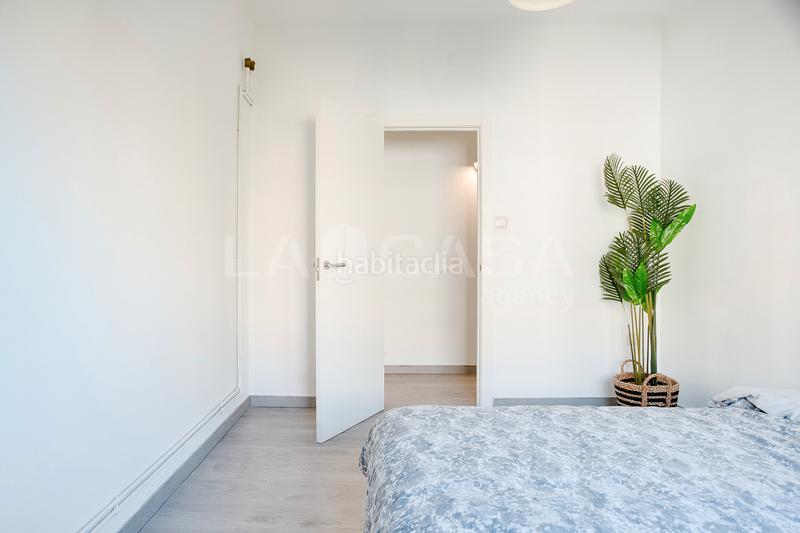 Foto 615ffdf4-0901-4a6f-9896-f577e7e6db74. Etagenwohnung mit heizung in Llefià Badalona