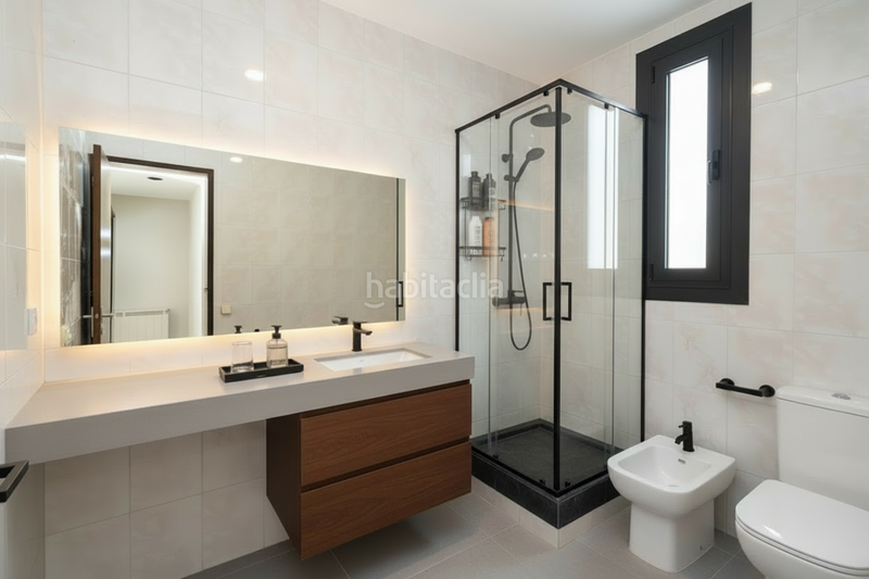 Foto b6ef2ace-2ab4-4ef2-96e5-7234567b50de. Appartement avec chauffage dans Sant Antoni Barcelona