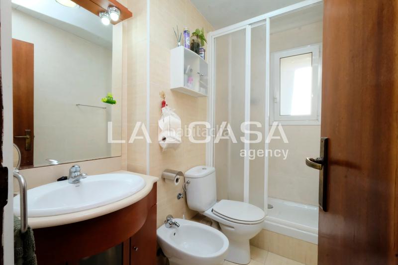 Foto a7d0d4c0-37c7-4528-98b0-9a2033e0eebe. Piso en Vilapicina - Torre Llobeta Barcelona