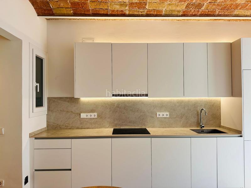 Foto fc71b81b-3a73-4408-b4db-f6c7ce993c25. Flat in Sagrada Família Barcelona