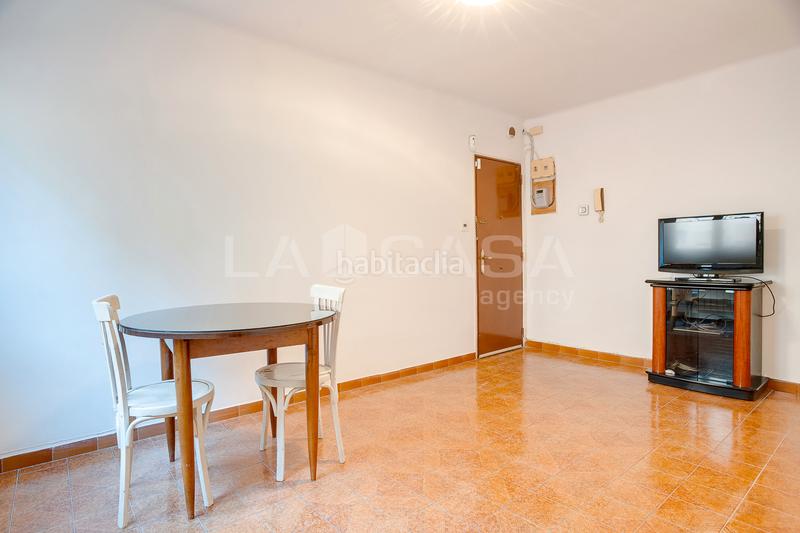 Foto aed3f9b2-6231-4989-9792-9a16ca41b91d. Appartement avec chauffage dans La Verneda - La Pau Barcelona
