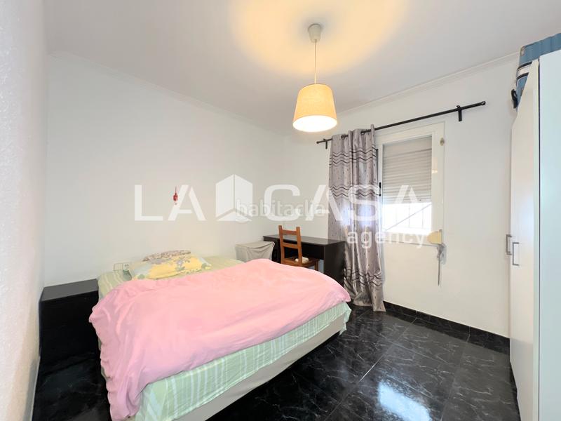 Foto 2cfc7e2b-621d-4343-97f1-a888968443be. Piso en Llefià Badalona