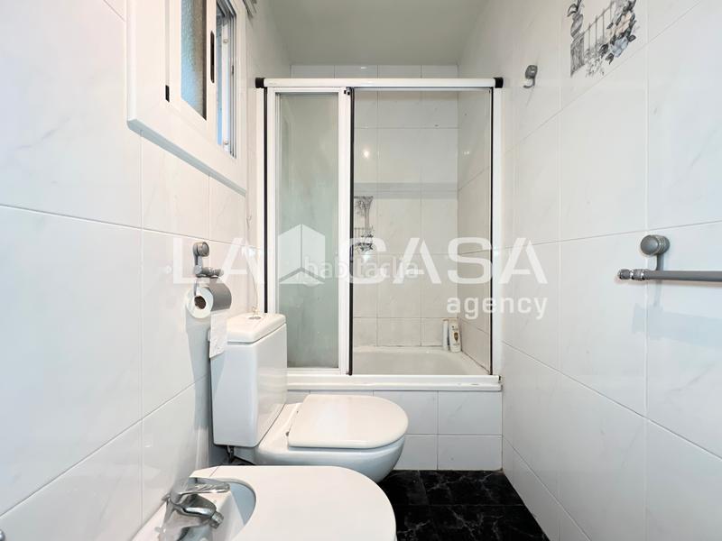 Foto 6a8bc2ae-9c6b-4858-8b46-60dcb4fd9c43. Piso en Llefià Badalona