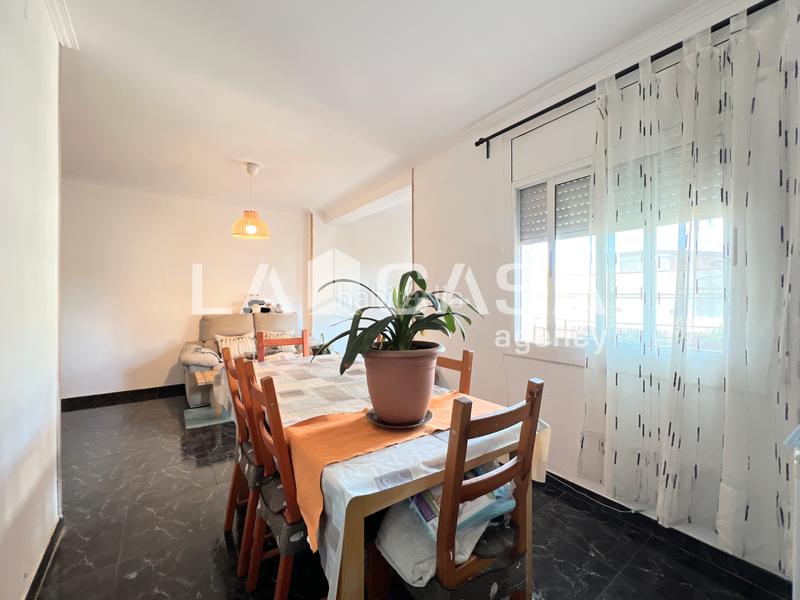 Foto 79c56b4c-7701-4125-8169-7378f8e933b6. Piso en Llefià Badalona