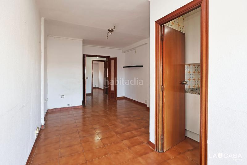 Foto 7259232e-3bd3-45c3-ac20-b9ca05ccf521. Flat in Santa Eulàlia Hospitalet de Llobregat (L´)