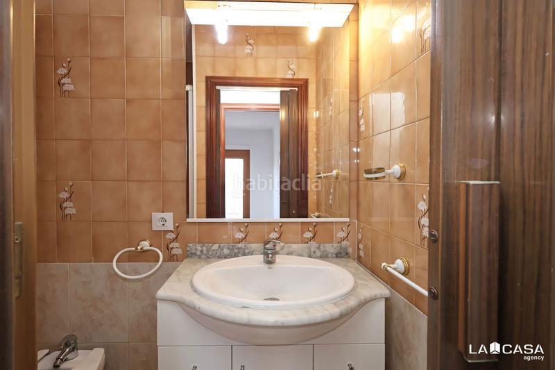 Foto 547f9be8-bef4-4124-a7e7-406faec498b0. Piso en Santa Eulàlia Hospitalet de Llobregat (L´)