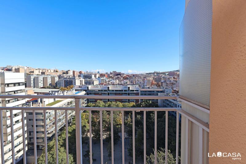 Foto b6805d93-8143-4f44-bfe9-da3d2c35e2ed. Piso en Santa Eulàlia Hospitalet de Llobregat (L´)