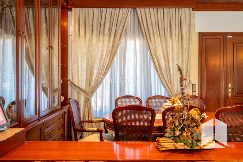 Foto 59c30ac5-c15f-4741-862e-8b8c4547e93c. Chalet with heating parking pool in Les Botigues Castelldefels